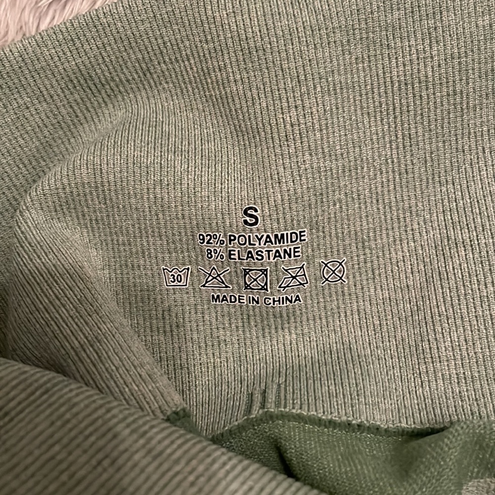 2-Pack Shein Leggings - Picture 5 of 5